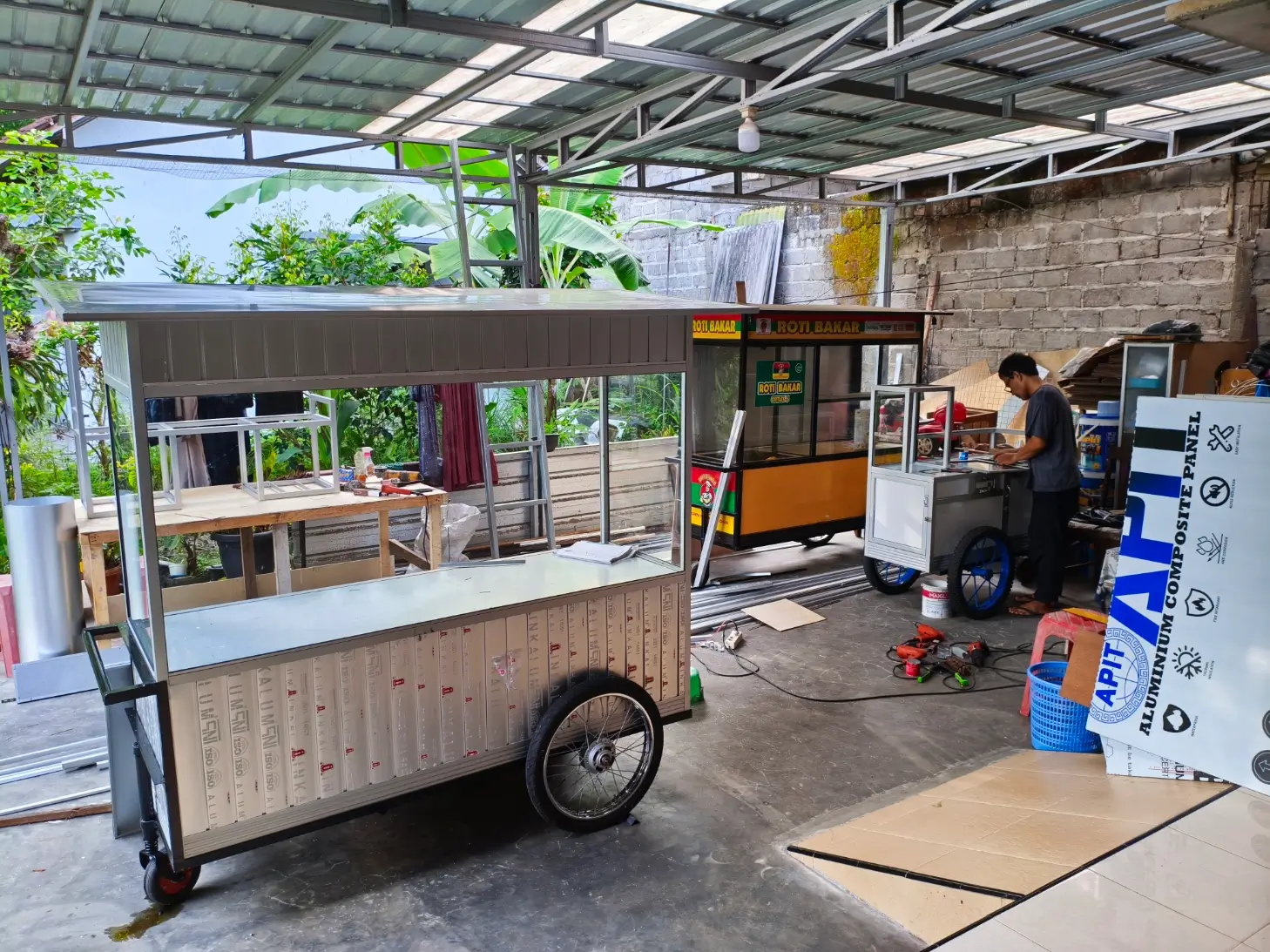 Gerobak Aluminium Workshop